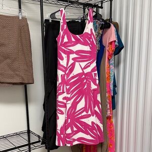 Donna Morgan Fuchsia and White Leaf Midi Dress